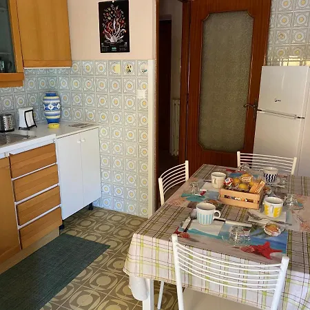 Casa Vacanze La Pergola Itri Exterior foto